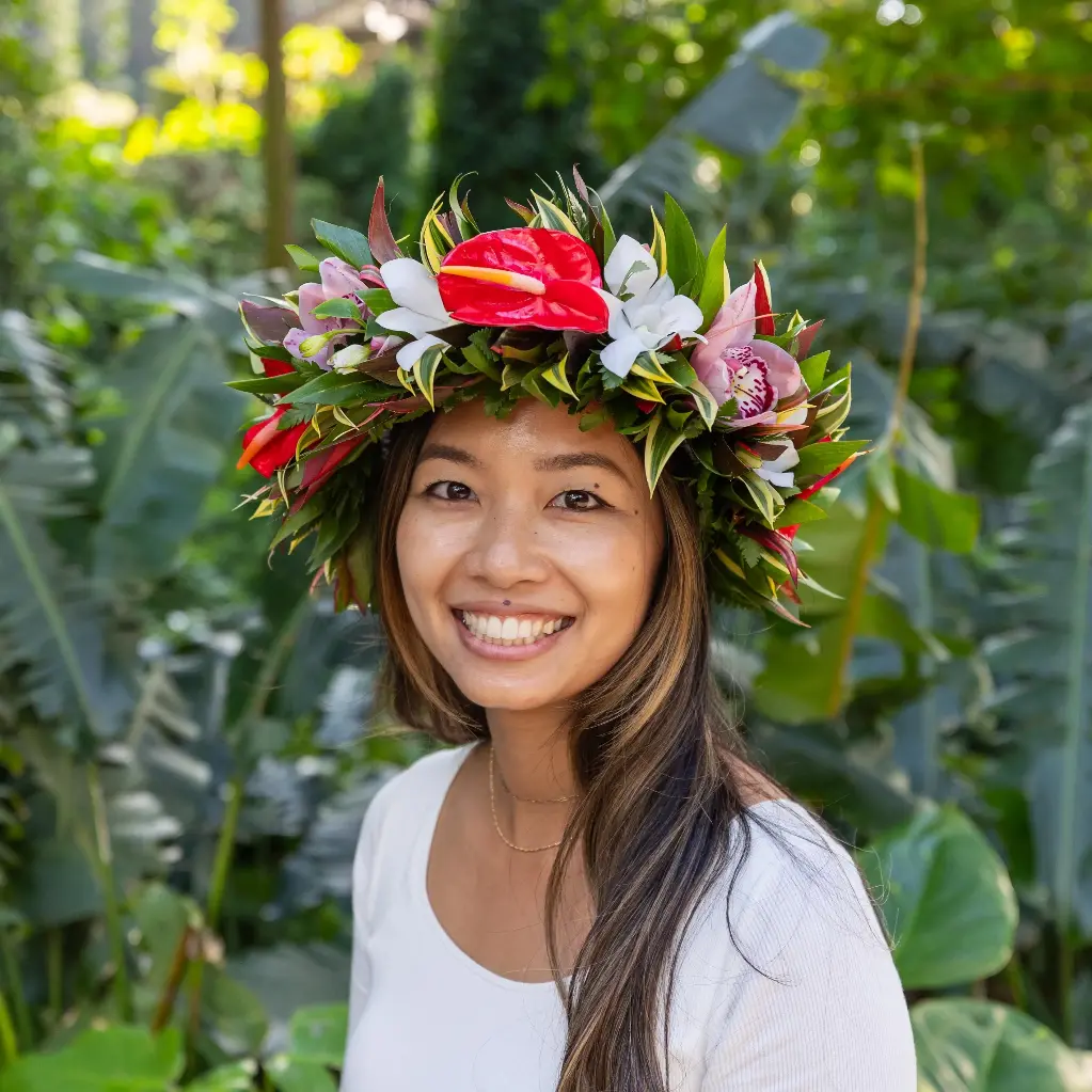 Glamour Haku Leipo'opo'o – Handpicked Blooms for Special Moments